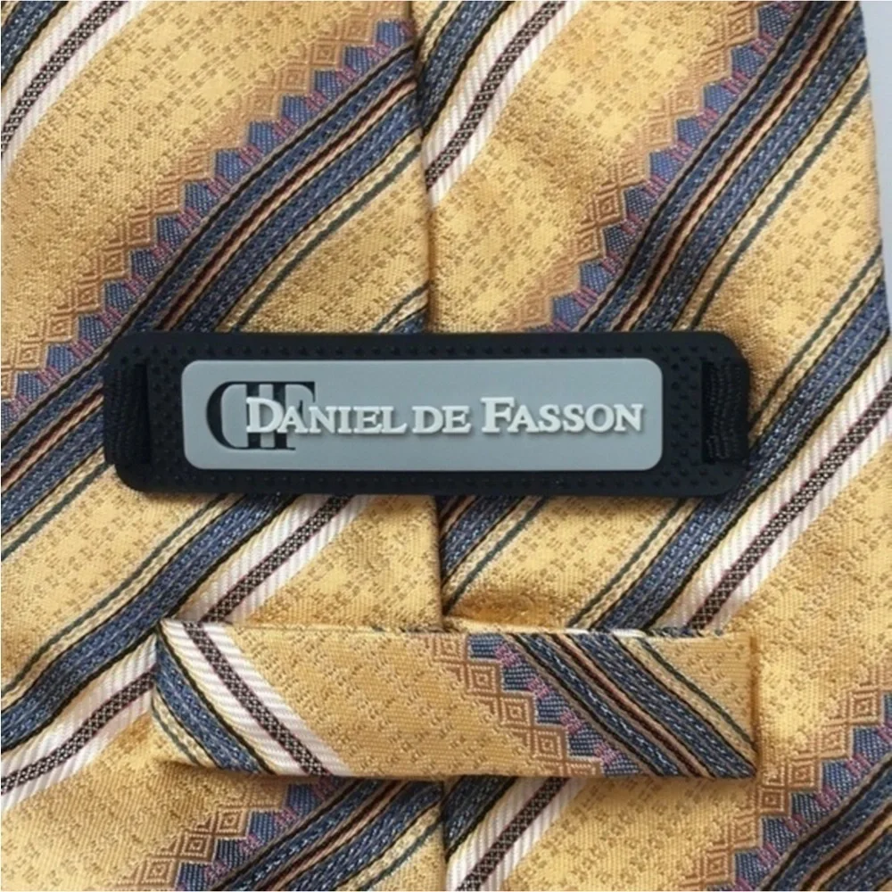DANIEL DE FASSON yellow gold striped tie